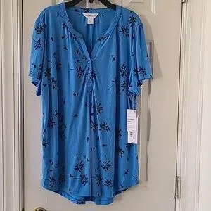 Liz Claiborne Tops Liz Claiborne Womens Petite Plus Size Short